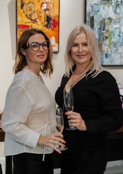 Vibe Woman Club на открытии «Винного казино» в Валенсии