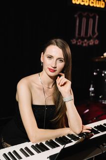 Элина Логвиненко