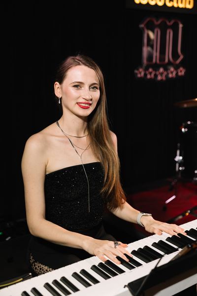 Элина Логвиненко